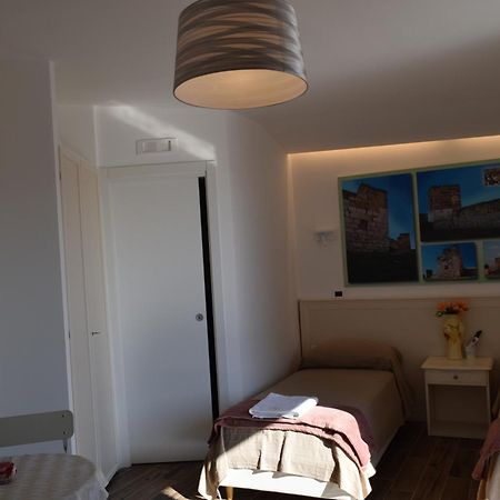 Domus Al Corso Con Servizio B&B Canosa di Puglia Dış mekan fotoğraf