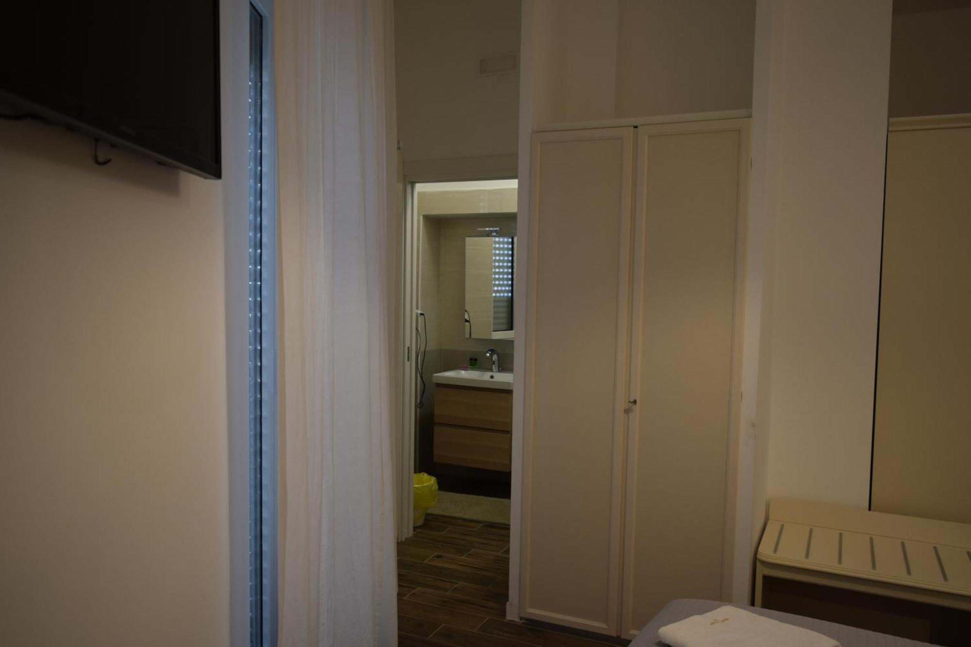 Domus Al Corso Con Servizio B&B Canosa di Puglia Dış mekan fotoğraf