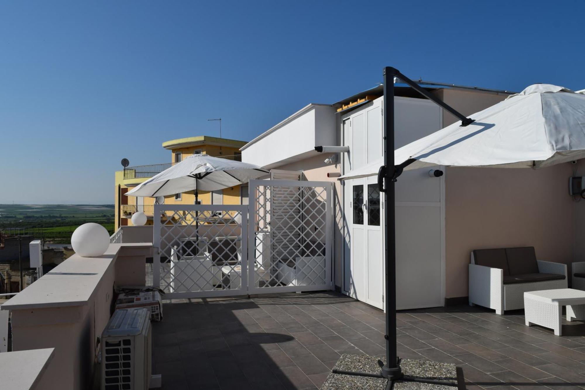 Domus Al Corso Con Servizio B&B Canosa di Puglia Dış mekan fotoğraf