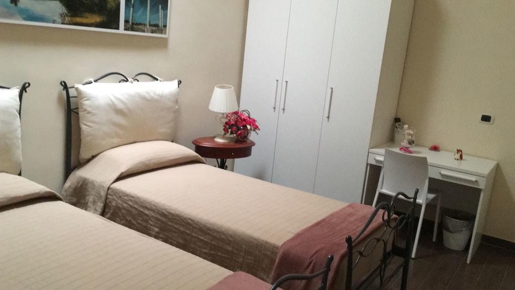 Domus Al Corso Con Servizio B&B Canosa di Puglia Dış mekan fotoğraf