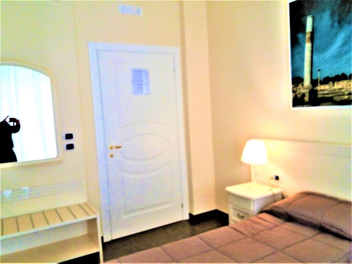 Domus Al Corso Con Servizio B&B Canosa di Puglia Dış mekan fotoğraf